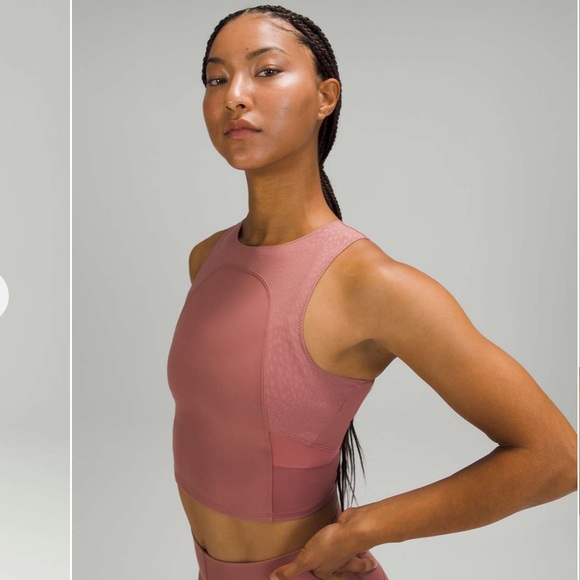 Lululemon Nulu and Mesh Yoga Tank Top
Jewel Emboss Spiced Chai NWT - Picture 2 of 12